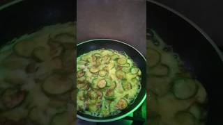 عجة خفيفة?،طياب تع زمان?لقرعة كورجات مقلية بالبيض والثوم كوسة بالبيضzucchini& eggs Courgette& oeufs