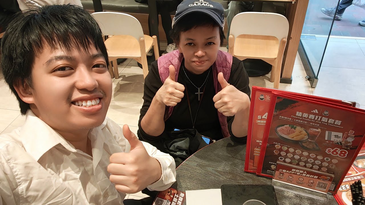 信耶穌得永生！Kenny Chan請媽媽食譚仔三哥米線！