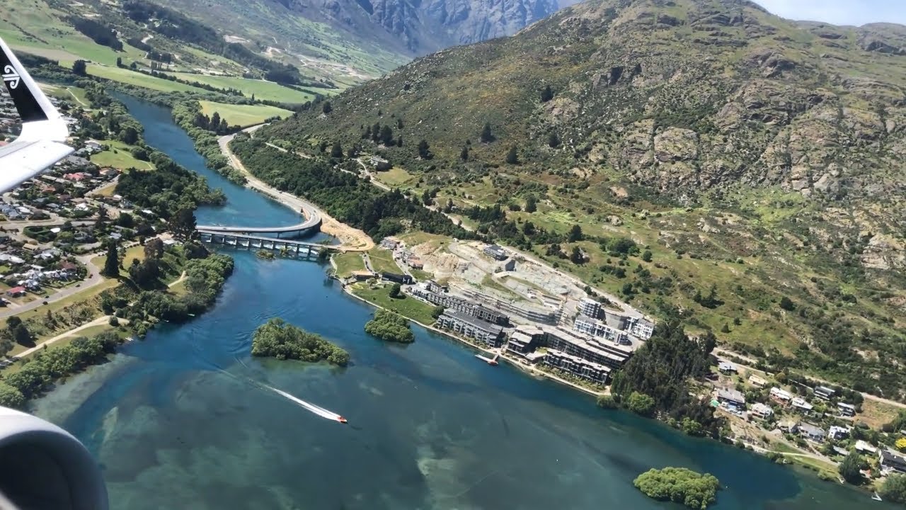 STUNNING Queenstown Takeoff - Air New Zealand A320 - YouTube