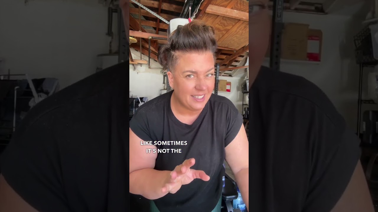 Foam Rolling Alternative Tips for Plus Size Women with Knee/Back Issues Foam rolling can be great f