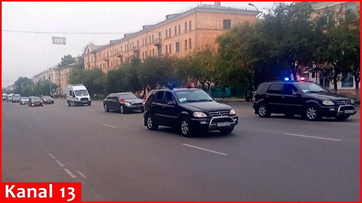 Motorcade for North Korea's Kim Jong Un drives by in Russia's Far East