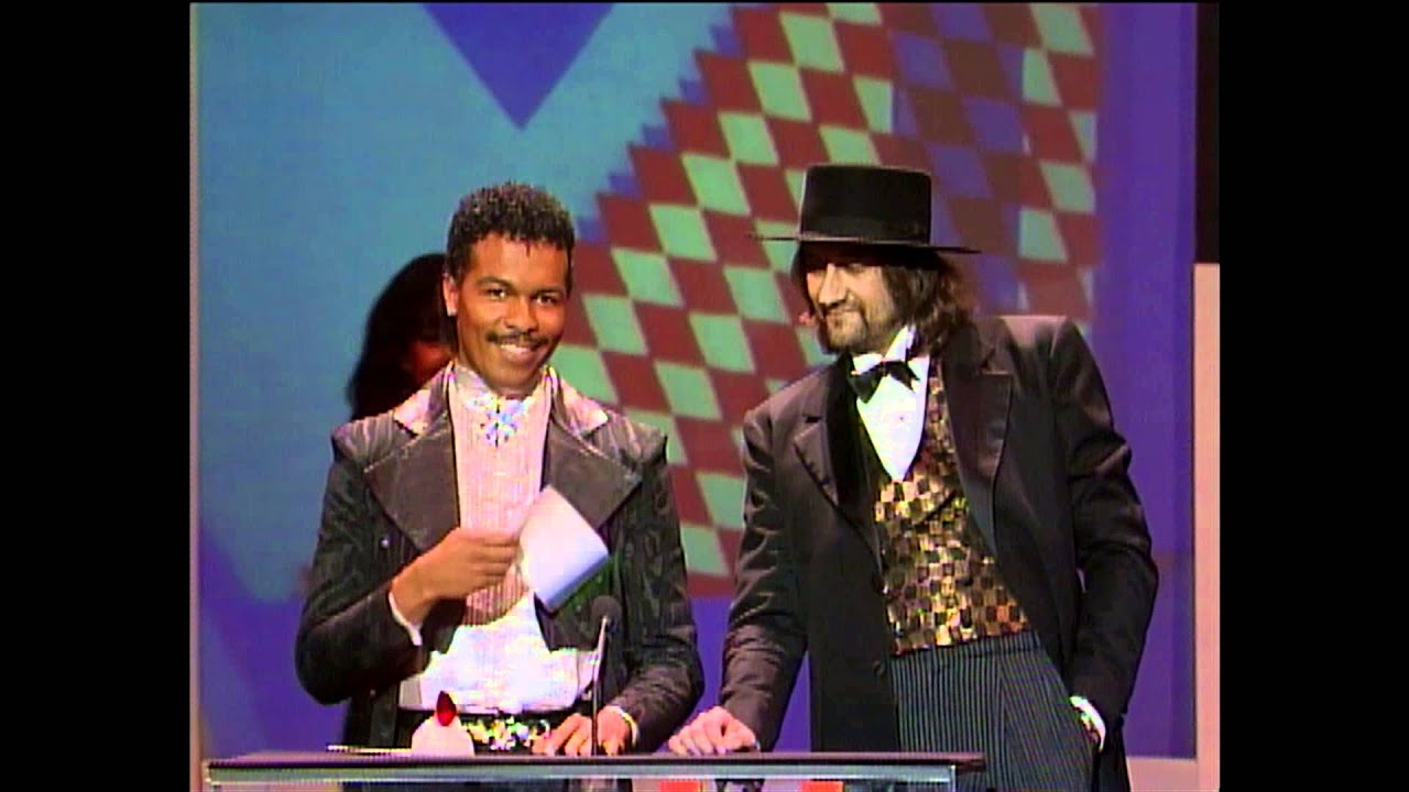 Lionel Richie Wins Pop Rock Male - AMA 1987