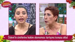 Özlemin Sinirlerine Hakim Olamaması Tartışma Konusu Oldu Gelinim Mutfakta 99. Bölüm