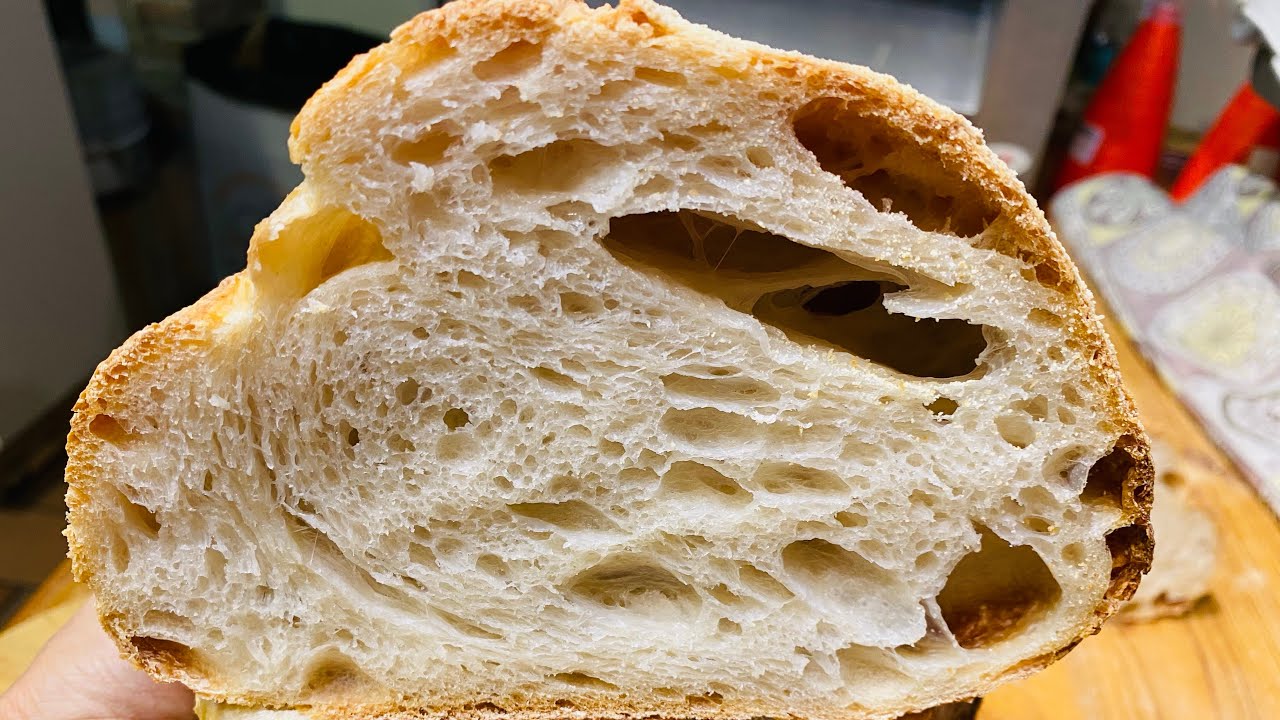 Pane fatto in casa con i licoli lievito madre