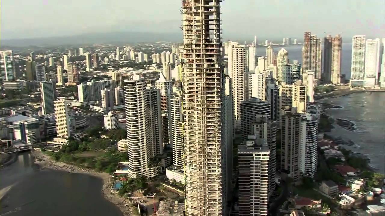 Panamá the Hidden Pearl between two Oceans