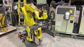 Fanuc M420iA Robot with R30iA Controller, E27792