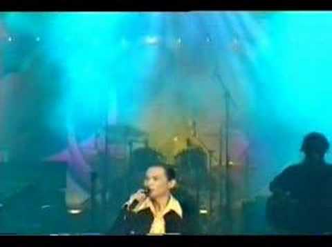 Spring - Sampai Hati ( introducing musicians )