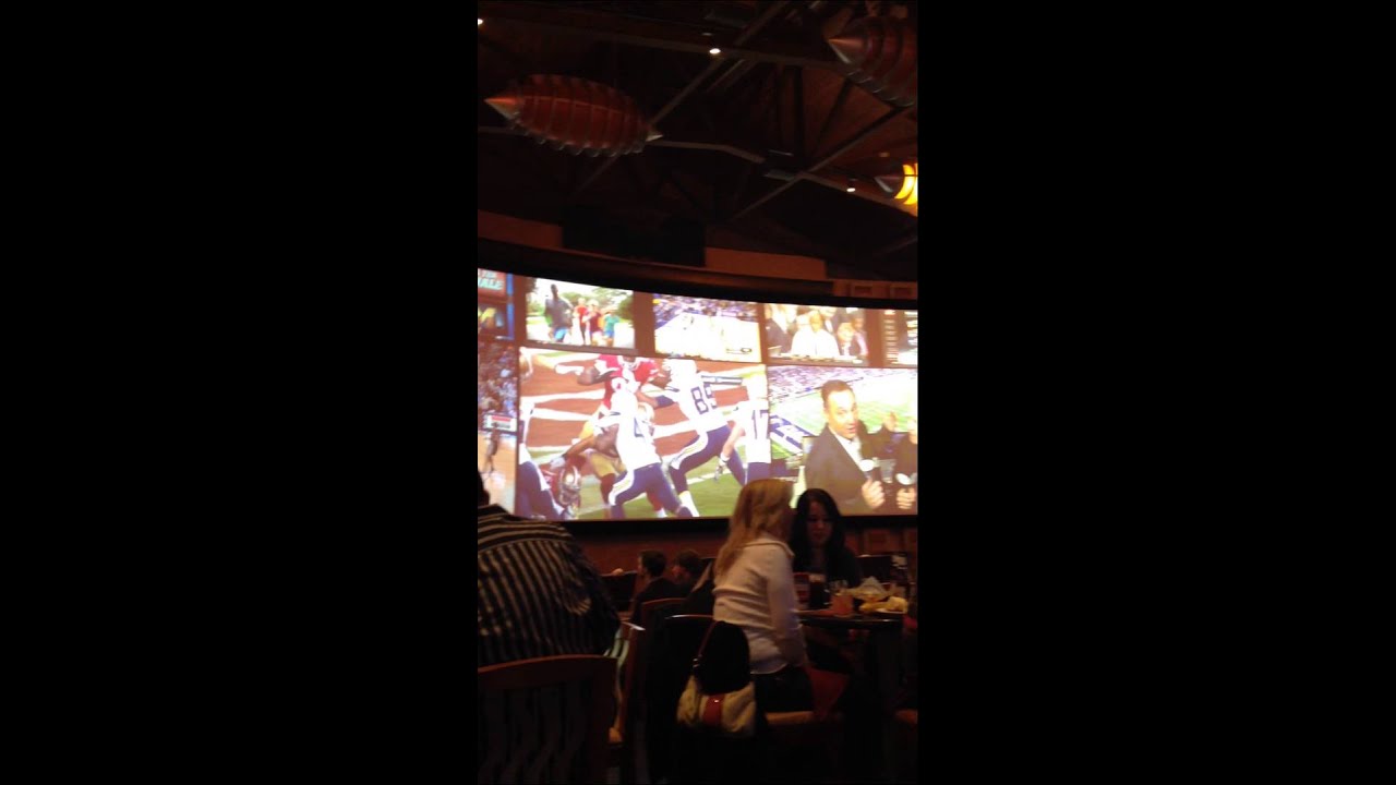 Gaylord Texan Sports Bar. 2014 YouTube