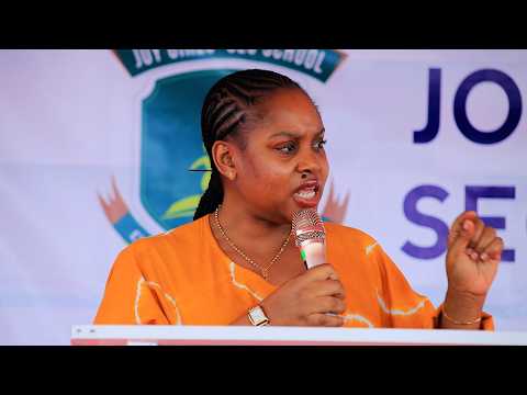MSIJIPIME KWA SAFARI ZA WATU WENGINE -JOKATE AWAASA MABINTI WANAOHITIMU ELIMU YA SEKONDARI