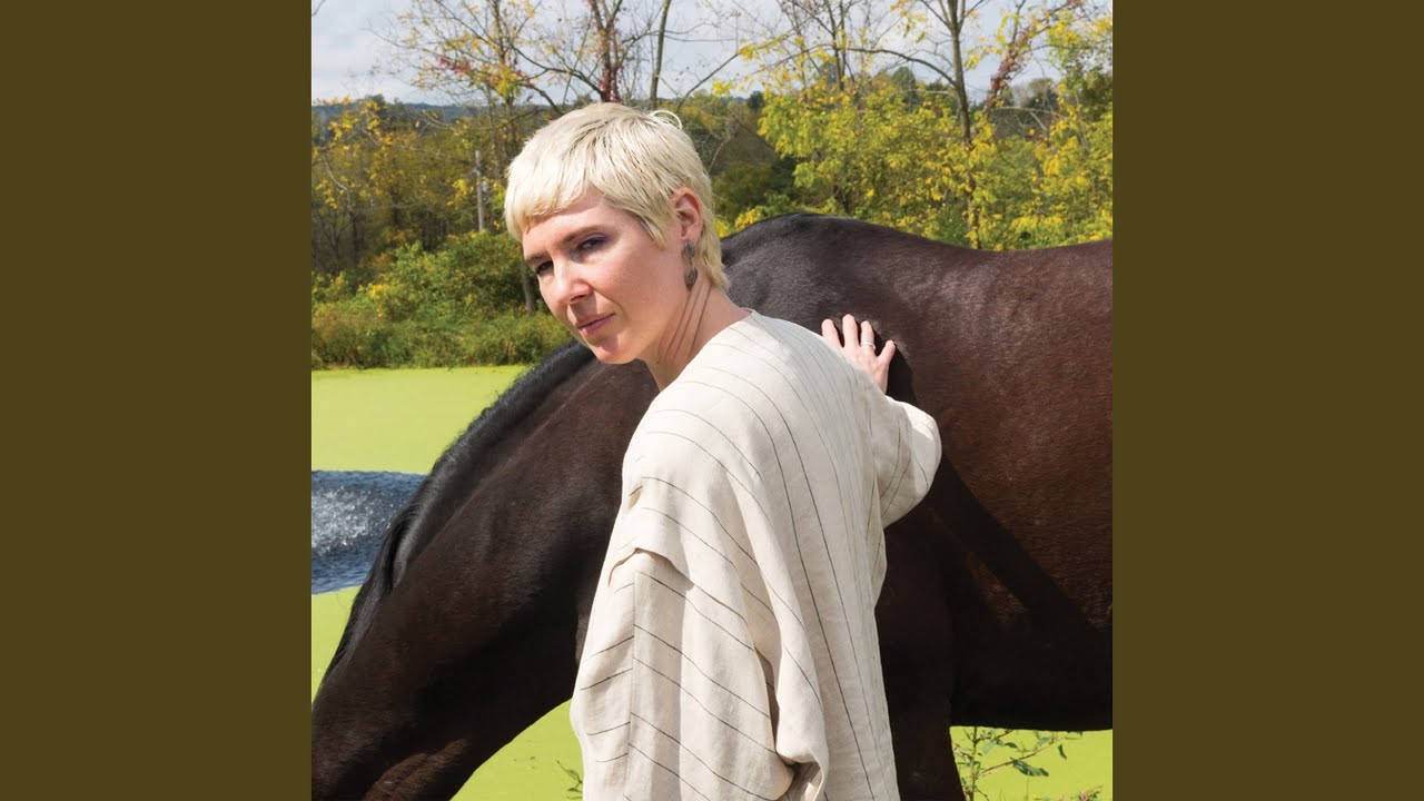 Your Shadow auf YouTube ansehen Your Shadow auf YouTube ansehen