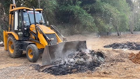 Jcb 3dx filling pit with ash powder #jcbdozer #jcb #jcb3dx #jcbstunt #jcbcartoon #jcbtractor #jcb3cx