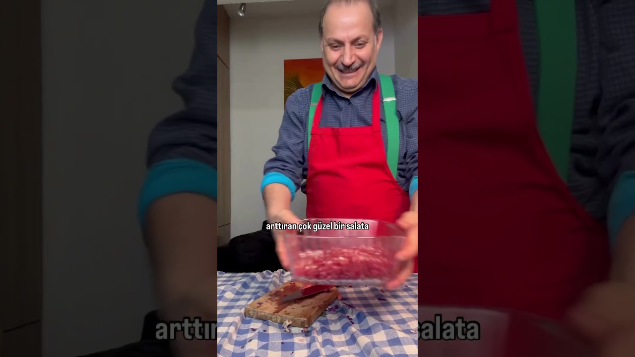 Kırmızı Lahana Salatası / Nar Salatası #yemektarifi #yemek Kırmızı Lahana Salatası / Nar Salatası #yemektarifi #yemek