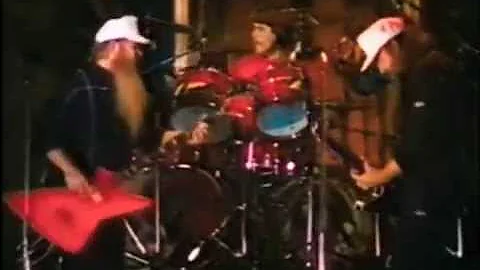 ZZ TOP - TUSH LIVE 1975 HQ