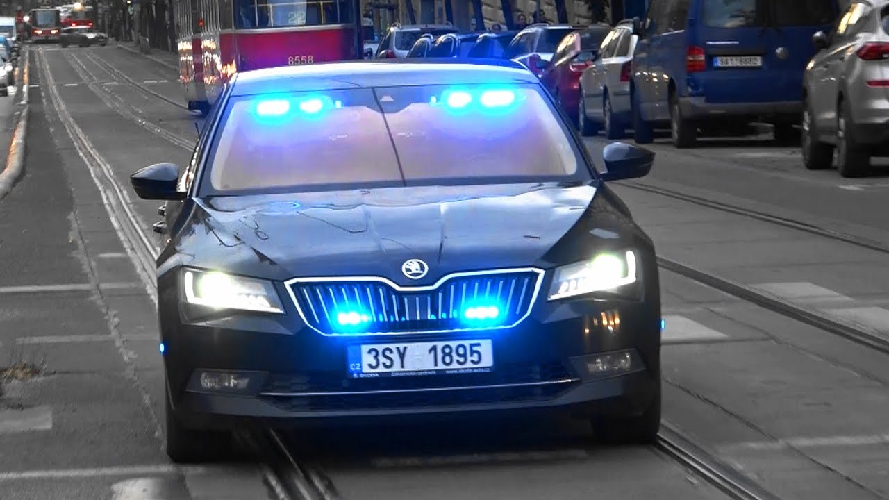Civilní hlídkový vůz Policie ČR Praha