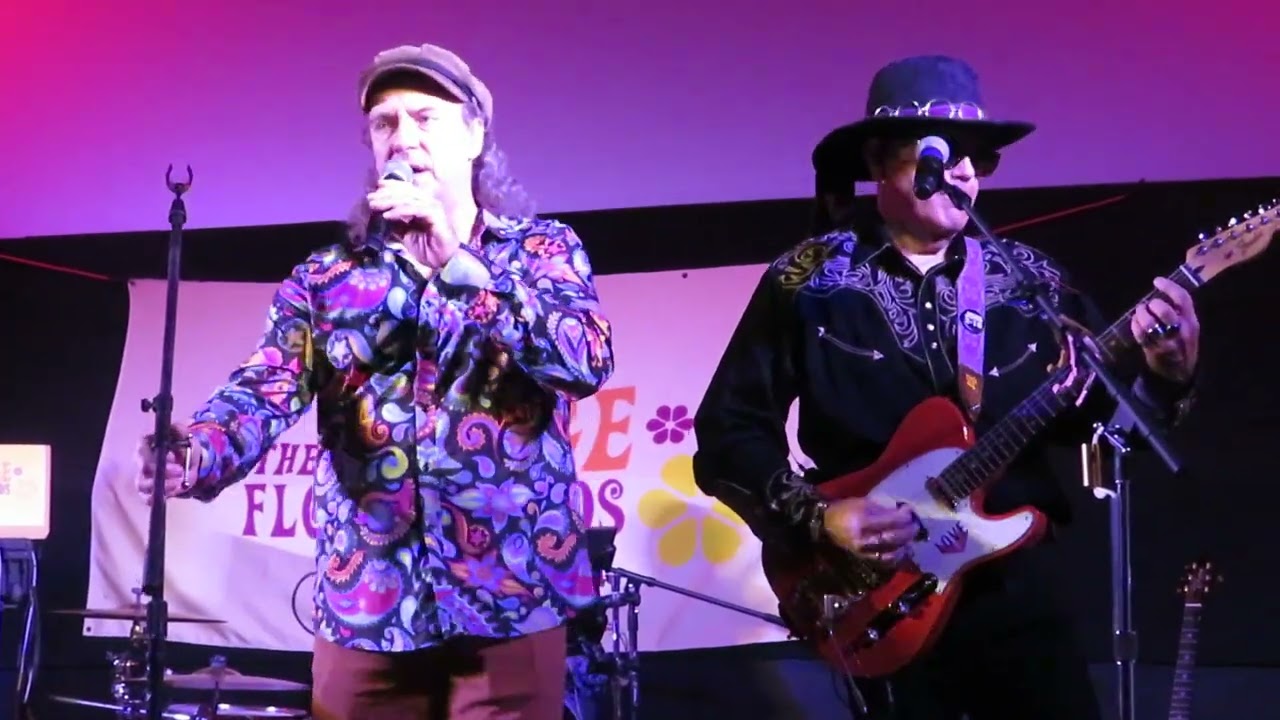 Large Flowerheads (Some Kind Of Wonderful) - Strand Theater; Kutztown - November 2, 2025