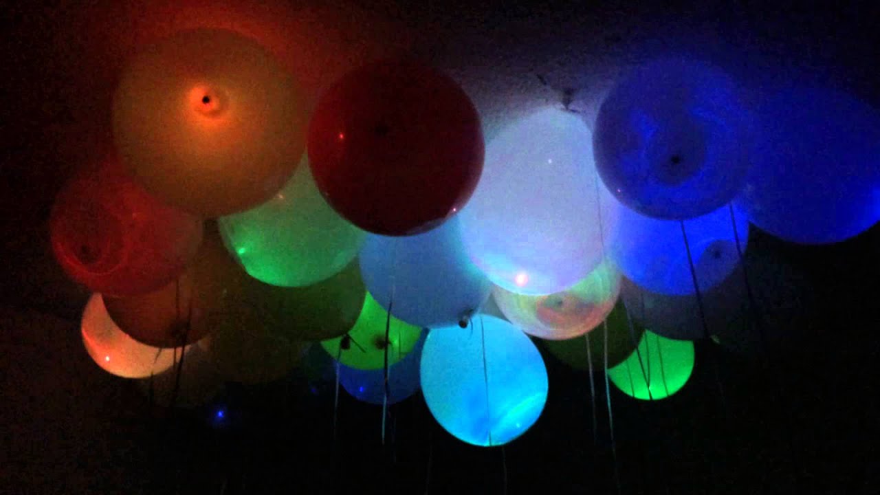 Lluvia de Globos de Luz LED Flash Light Ballons! YouTube