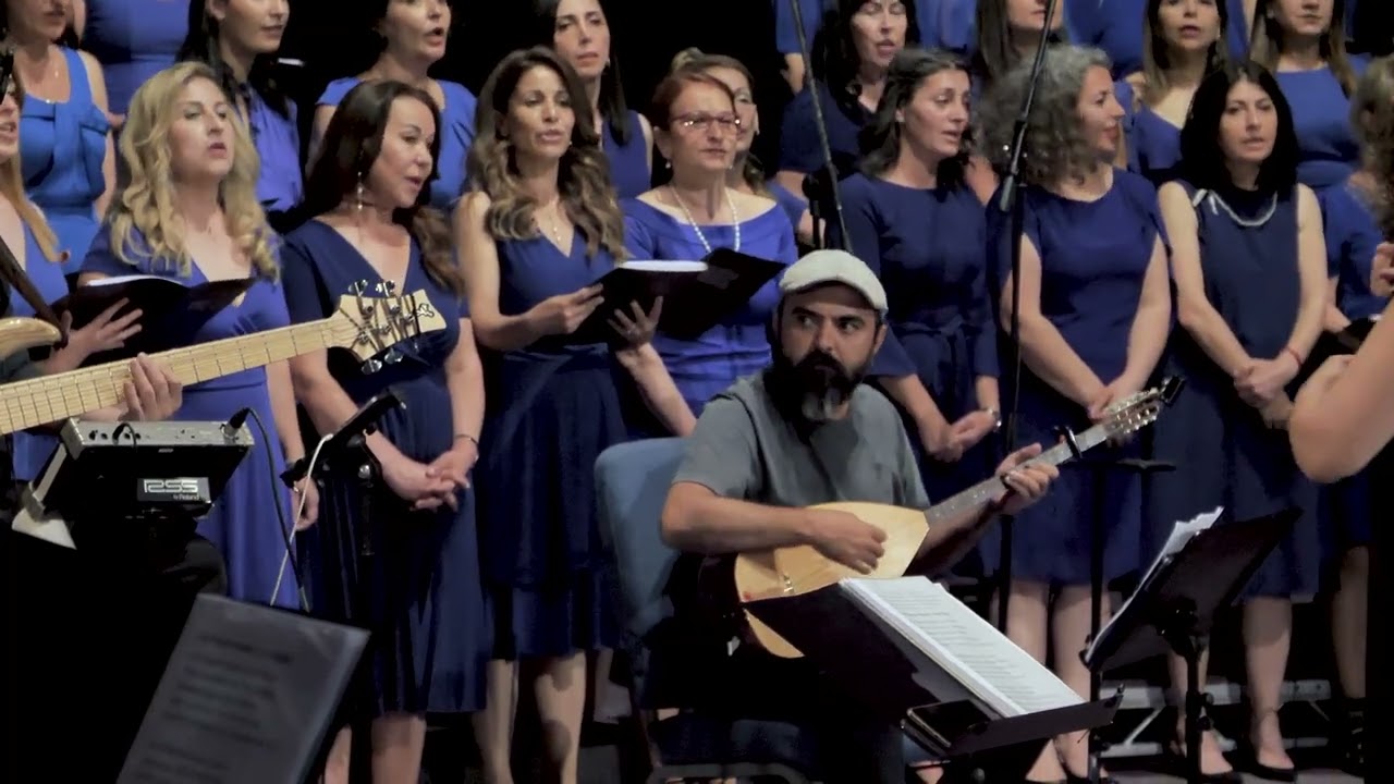 Rengin Kadın Korosu - Kul Olayım Kalem Tutan Ellere