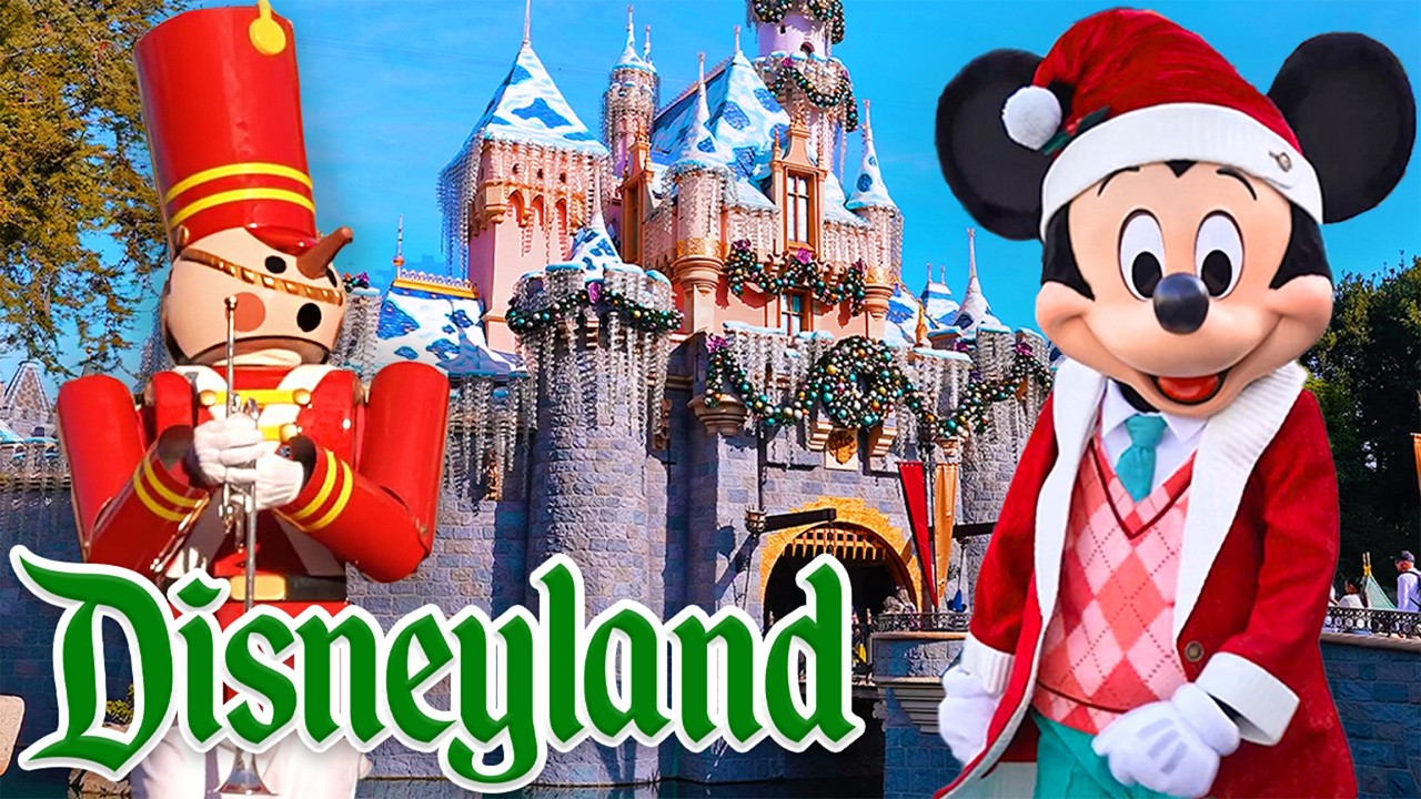 Disneyland Christmas Preview - Starting November 14th - Parade, Fireworks & Characters [4K]
