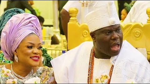 Haa! See What Happened at Ooni of Ife's Wedding That Shocked Him & His New First Wife.