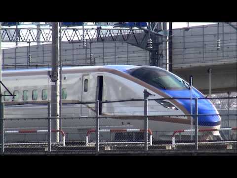 長野新幹線車両センターを出発、E7系F2編成。