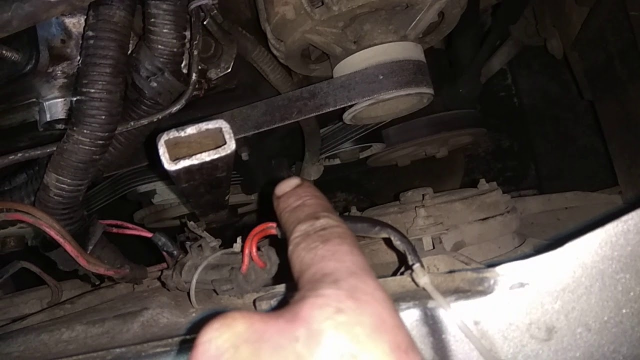 Шевроле нива глохнет при трогании - фото