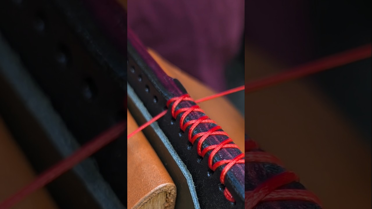 ASMR leathercraft 🪡 Hand stitching black leather wallet with red saddle stitch | Handmade EDC