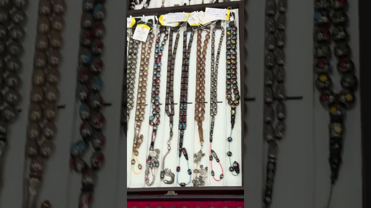 Feriköy antika pazarı Tesbihci Adam sergisi