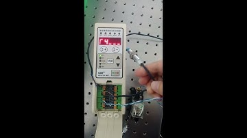SDVC34 MR how to use two sensors to control main ouput and 24V replay or Alarmer