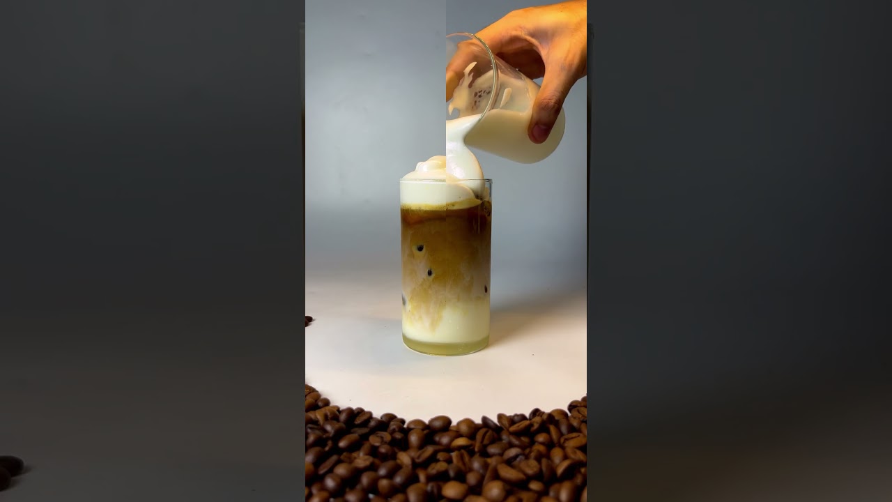 Anyone wants an Iced Macchiato? 🙋‍♀️🙋🏻‍♂️ #viralvideo #viralshorts