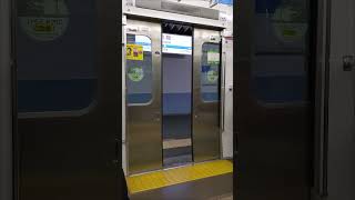 西武8000系】小田急8000形ドアチャイム・ドア開 - YouTube