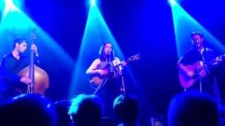 Sarah Jarosz - Mile on the Moon