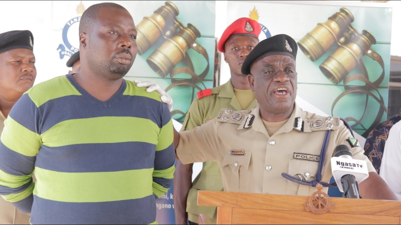 KILICHOTOKEA BAADA YA JAMBAZI KAJISALIMISHA MIKONONI MWA KAMANDA MUROTO