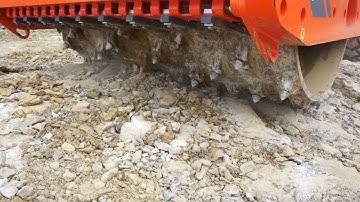 Hamm VC compactors with crusher drum equipped with round shank bits of BETEK