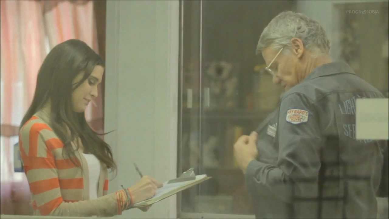 Roald Velden & EcueD - Moments Unofficial Video