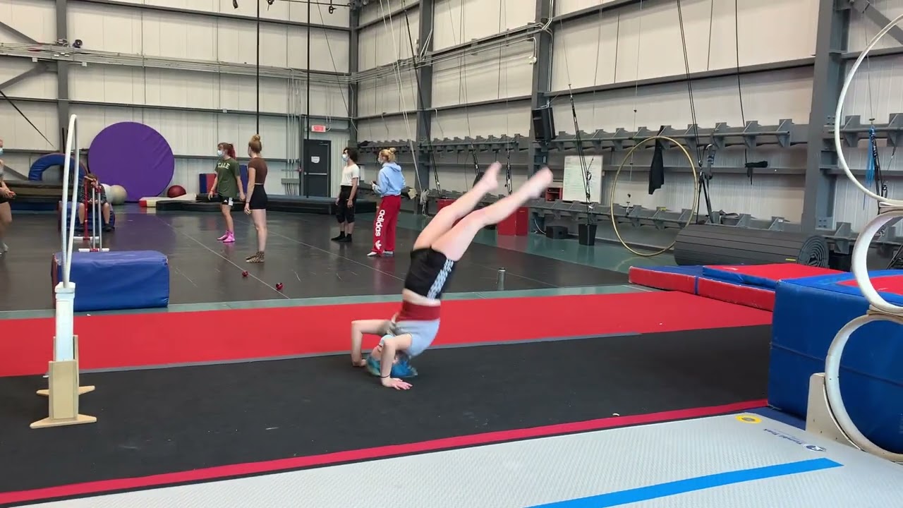 HANNAH GROVE ACROBATICS DEMO REEL