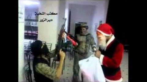 ديرالزور بابا نويل يزور أبطال الجيش الحر بديرالزور 12 12 2012