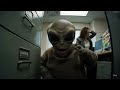 Alien VLOG Video: Alien Mocks Primitive Human
