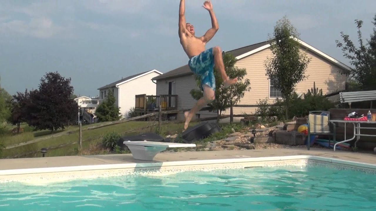 Wr Pool Jump Josiah jumping in pool/reverse time/slow motion - YouTube