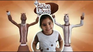 Trt Çocuk 64 Kare Ülkesi̇ Uçan Atlar Şarkisi Trt Çocuk Şarkıları