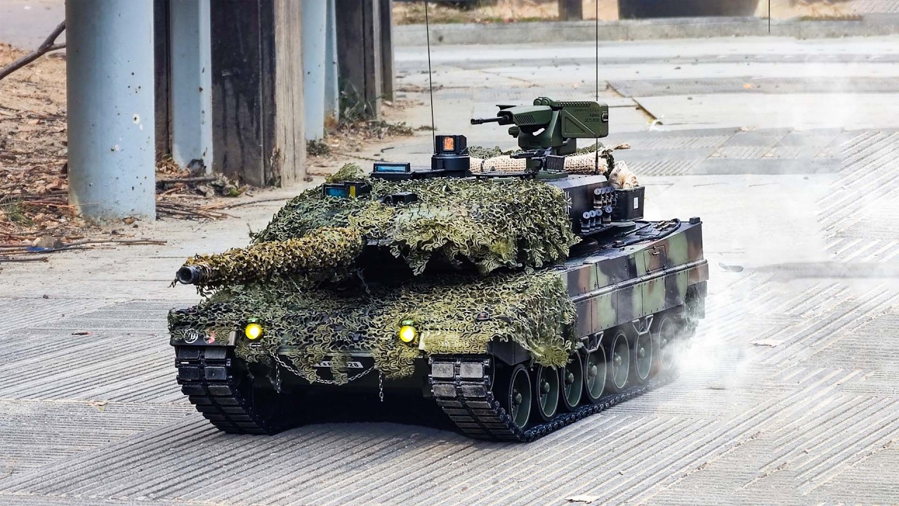 Leopard 2A8 1/16 Scale RC Tank - Ultra-Realistic German Modern Battle Tank With Smoke and Sound