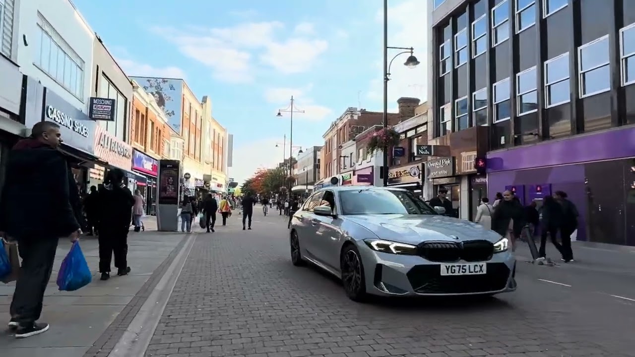 Romford Market, London | Walking Tour with Real Street Sounds