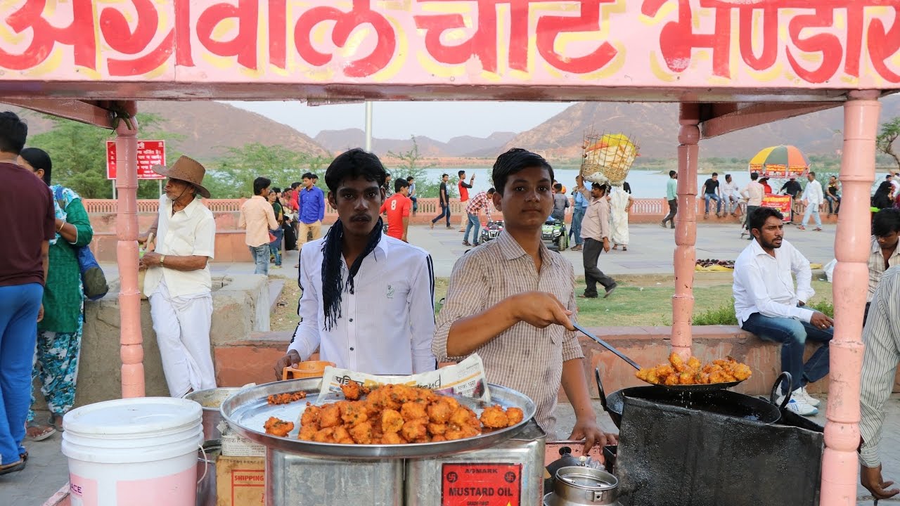 Daal Ki Pakodi | Jaipur Street Food | Indian Street Food Tour in Jaipur