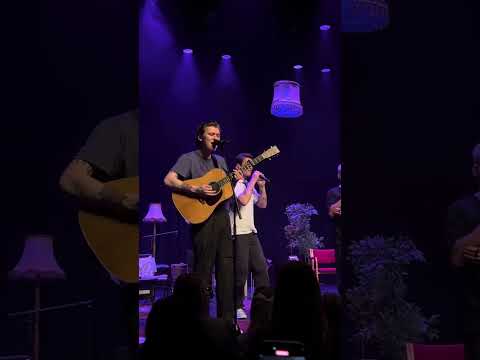 Page Four - Fucking Smuk (Magasinet, Odense 250410) @PageFourVEVO