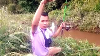 Download Lagu LIVE ) MANCING SORE SORE DI SUNGAI MP3