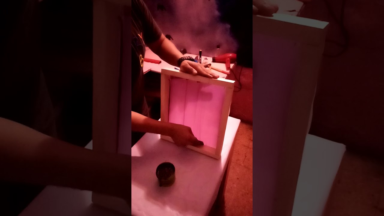 طباعة الزجاج الدائرى باحبار المعادن وطريقة تشغيلها