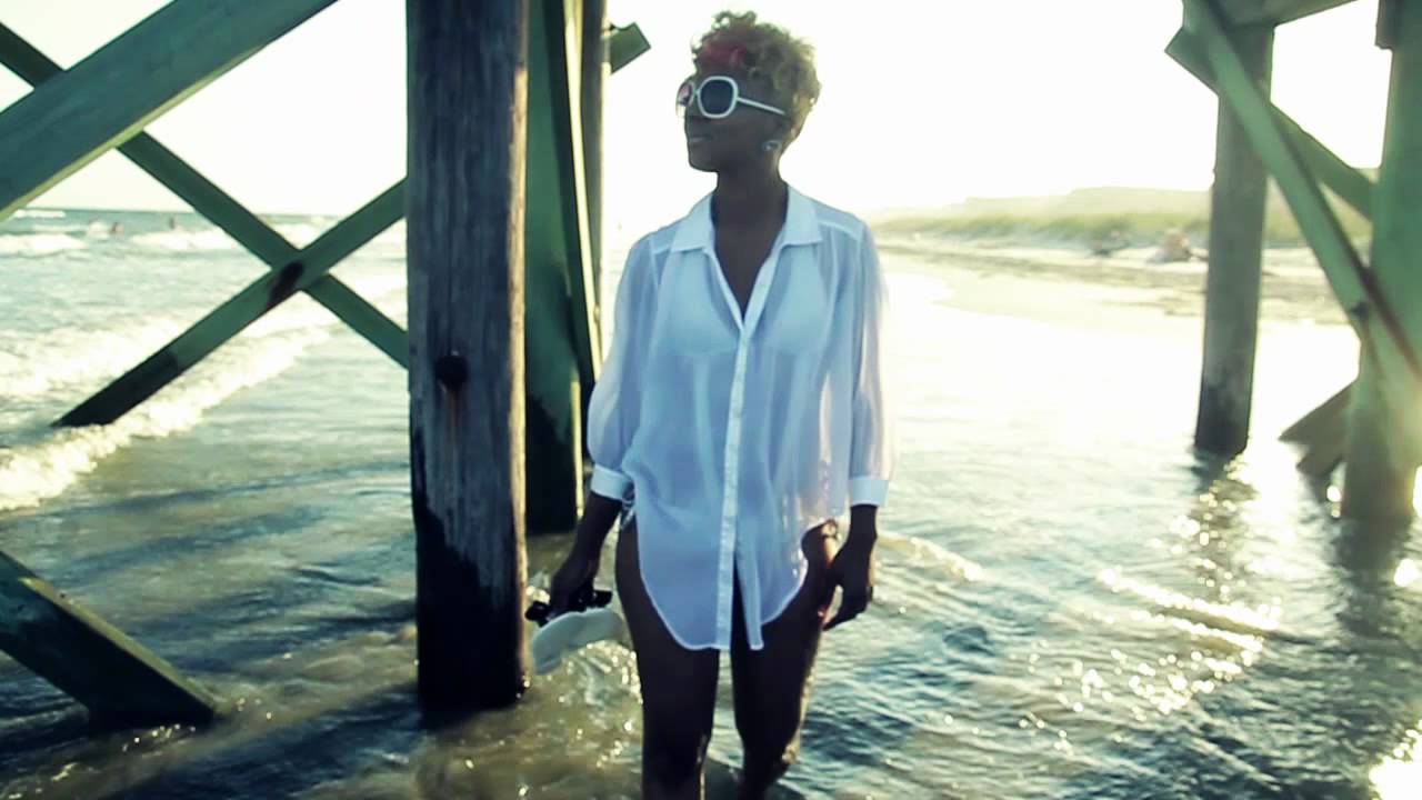 Solja Redd | Stress Away | Official Video adlı videoyu YouTube'da izle Solja Redd | Stress Away | Official Video adlı videoyu YouTube'da izle