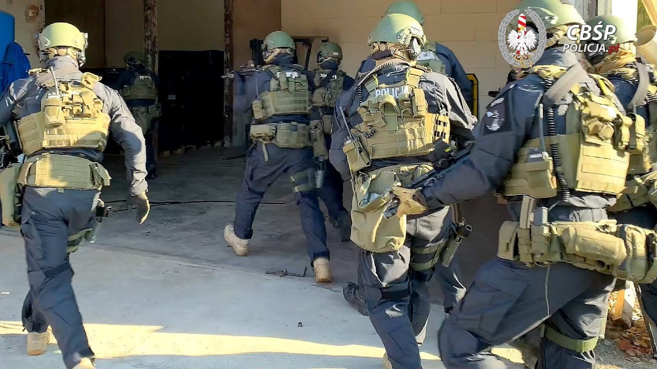 Rozbita grupa, zlikwidowana fabryka i przejęty towar