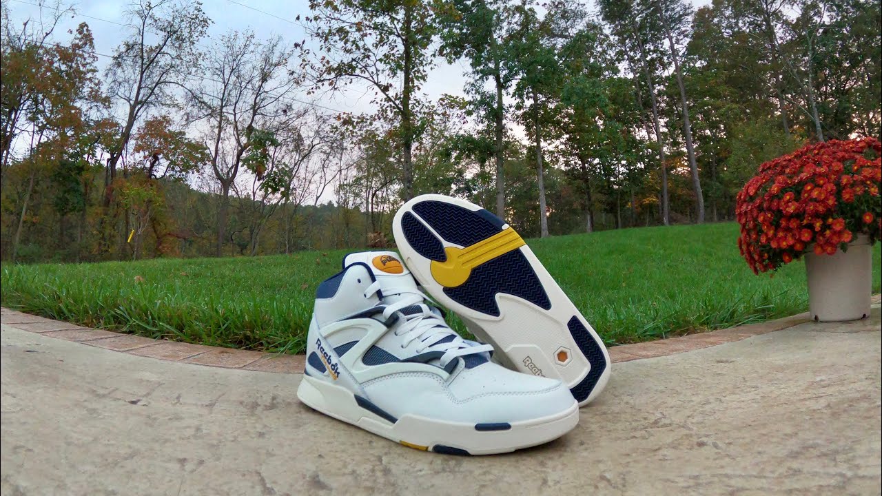 Reebok Pump - Omni Zone 2 - Chalk - Bright Ochre - Vector Navy