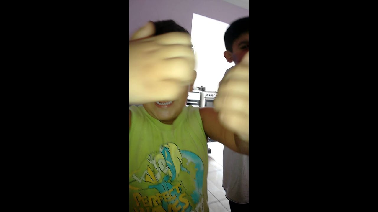 FILME PATATI E PATATÁ FEITO POR EZEQUIEL E JOÃOZINHO