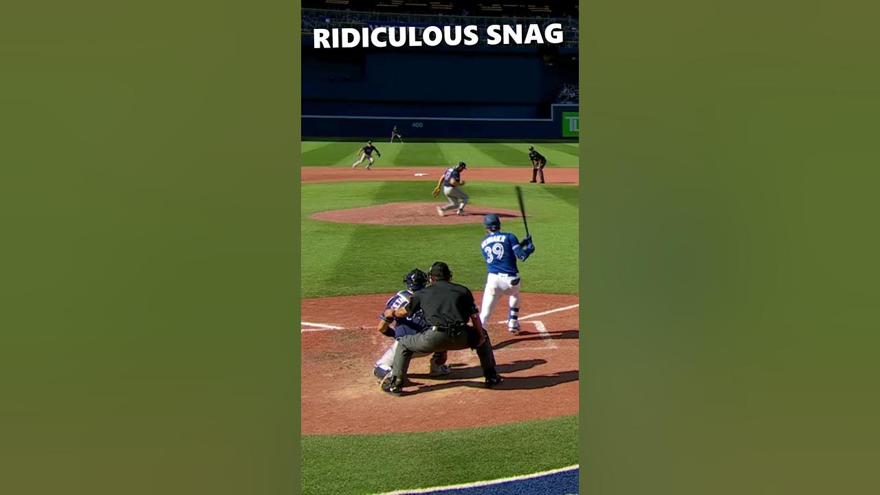 INCREDIBLE CATCH to end the game!, Tampa Bay Rays, Tampa Bay Rays' Jason  Adam makes a NO-LOOK CATCH to end the game 😱, By ESPN